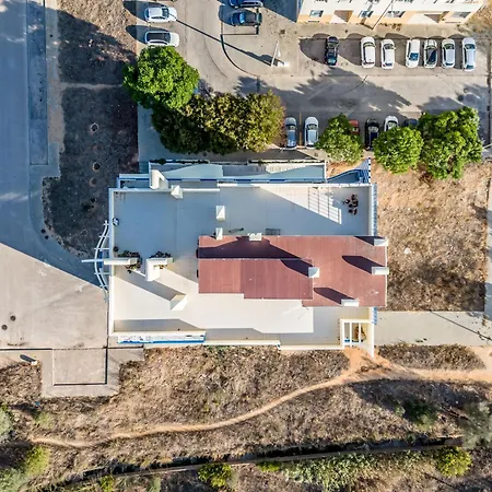 Choice Centric Apartment *